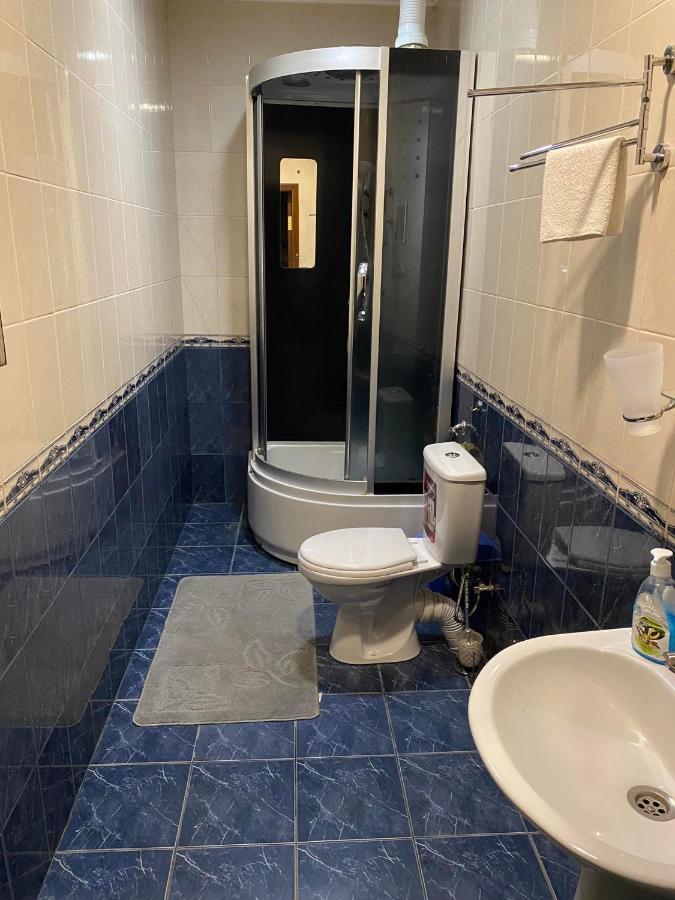 Apartments Умань Екстер'єр фото